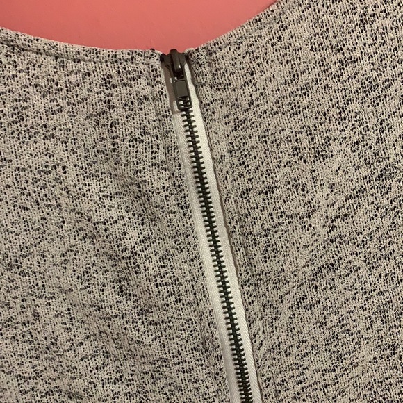 Sleeveless Cowl / Off Shoulder Mini Dress - Picture 7 of 7